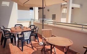 Apartamentos Arenas Altamar